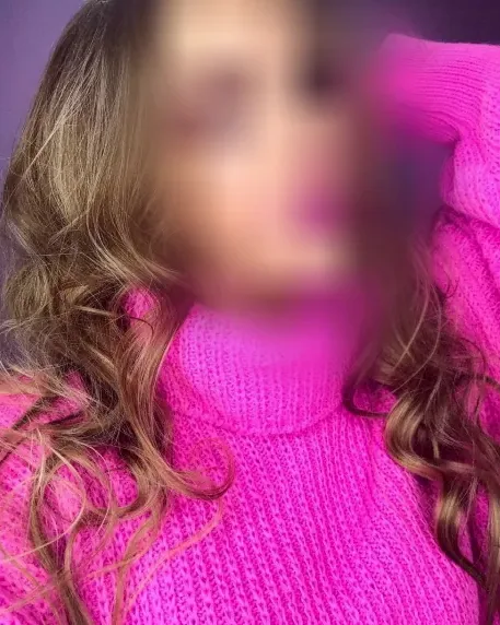 Emma, 36