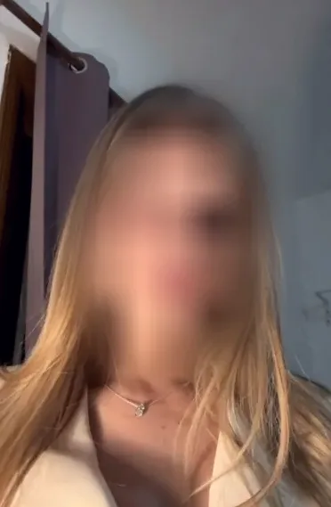 Neha, 22